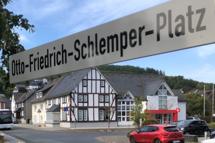 Bushaltestelle ist jetzt der Otto-Friedrich-Schlemper-Platz.